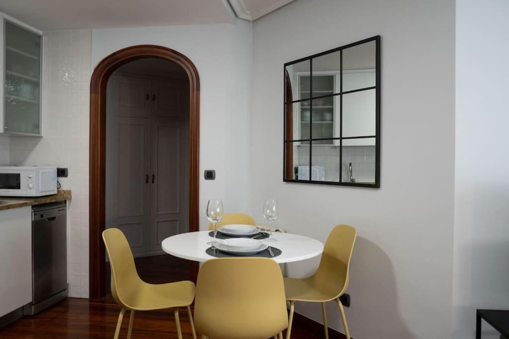 Apartamento 1 Dormitorio วิโก ภายนอก รูปภาพ