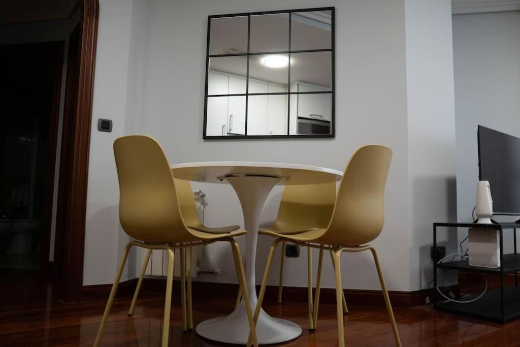 Apartamento 1 Dormitorio วิโก ภายนอก รูปภาพ